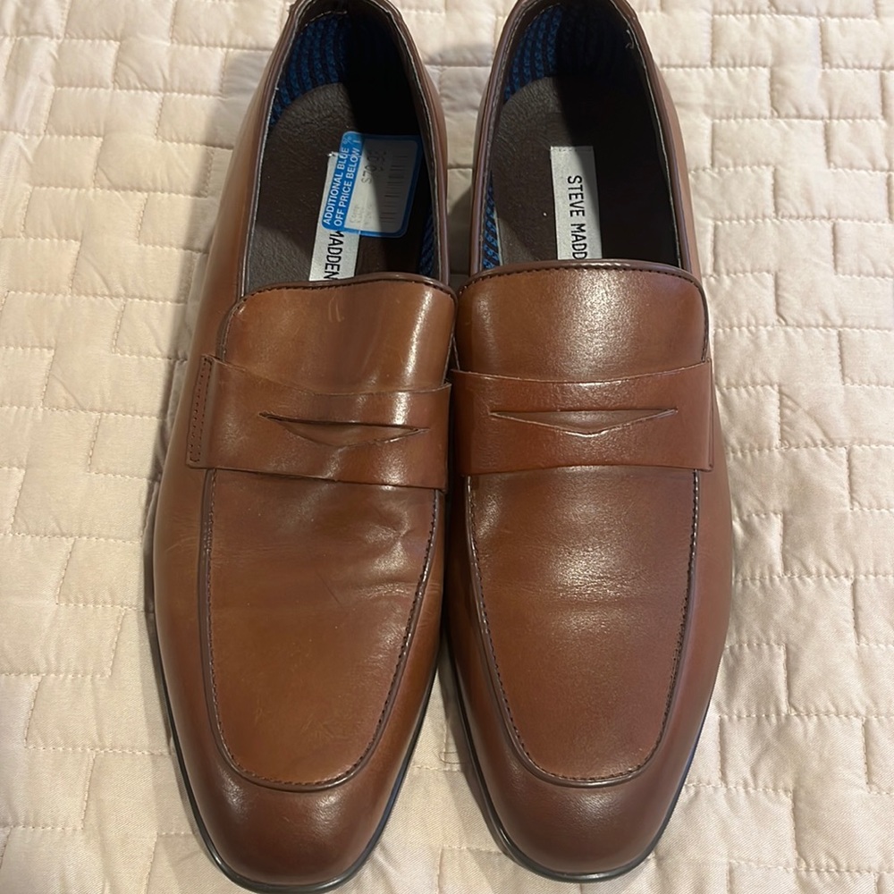 Brown Steve Madden Loafer. Brand New!